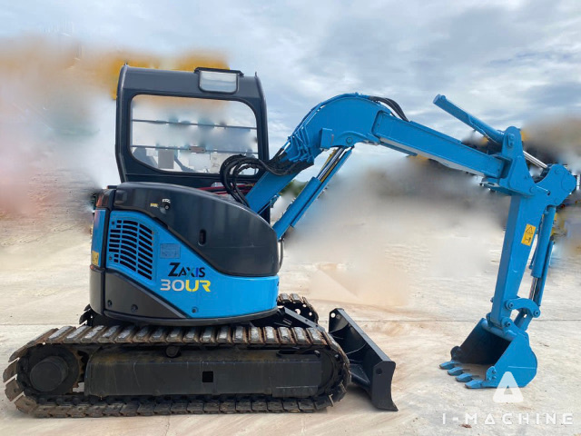 HITACHI ZX30UR-2