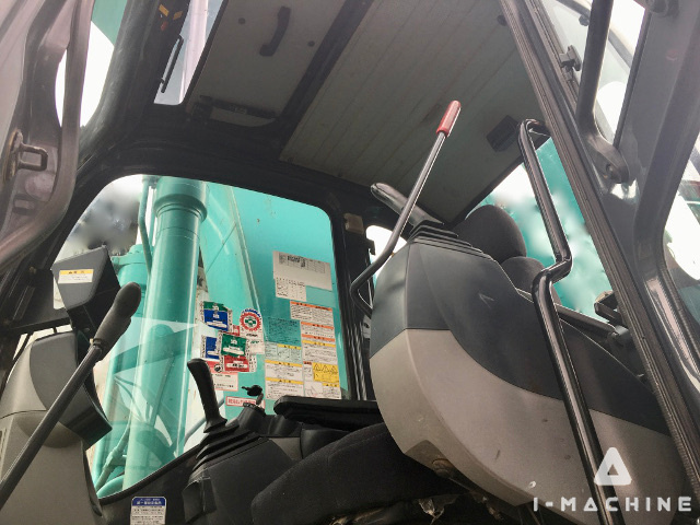 KOBELCO SK200-8