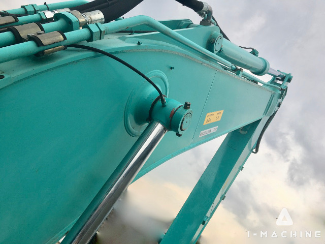 KOBELCO SK200-8