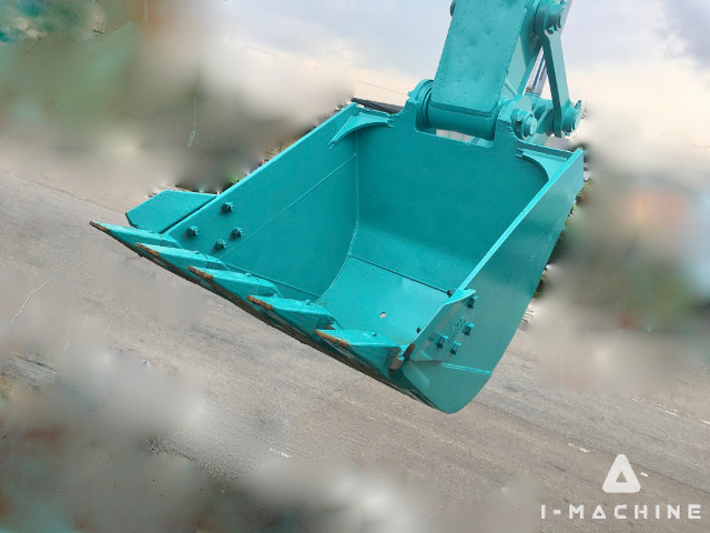 KOBELCO SK200-8