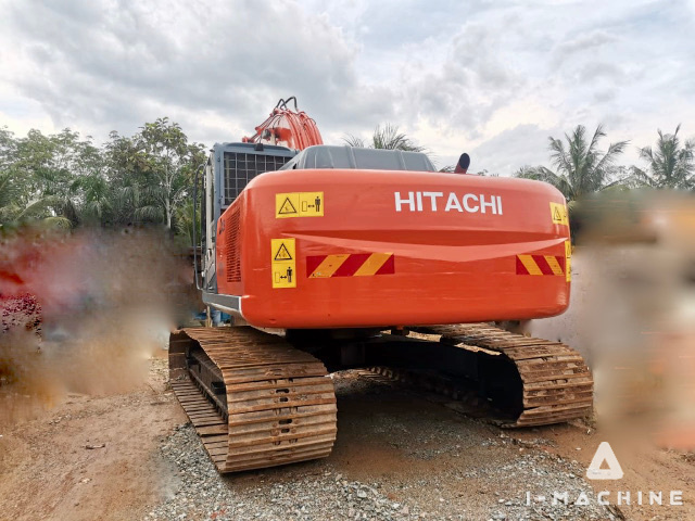 HITACHI ZX240-3
