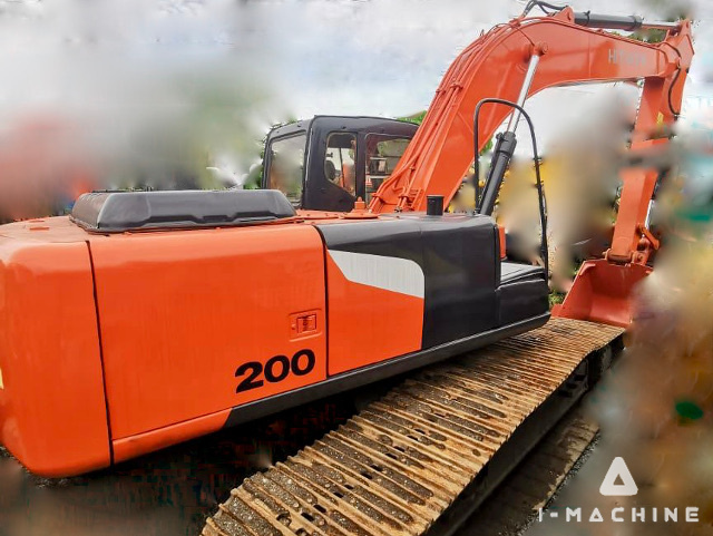 HITACHI EX200-5