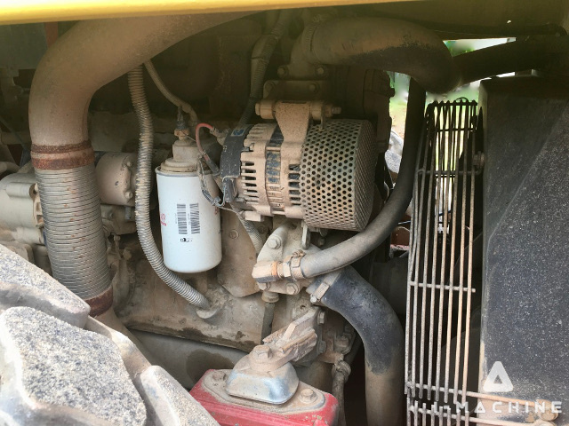 DYNAPAC CA250D