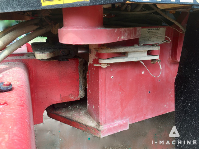 DYNAPAC CA250D