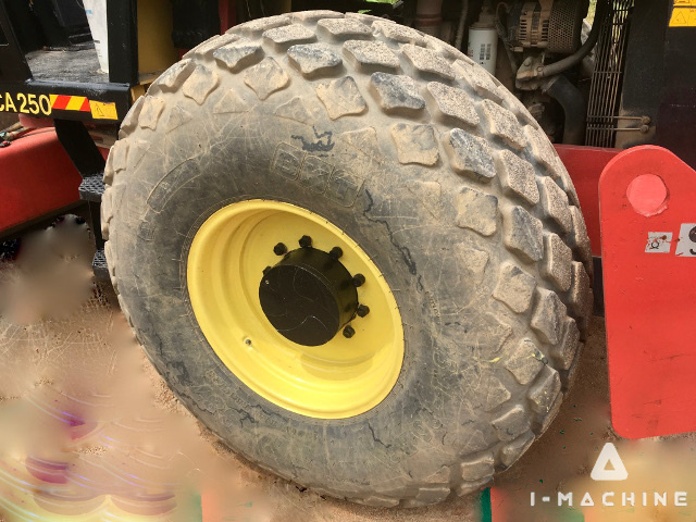 DYNAPAC CA250D