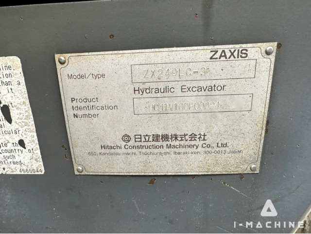 HITACHI ZX240LC-3