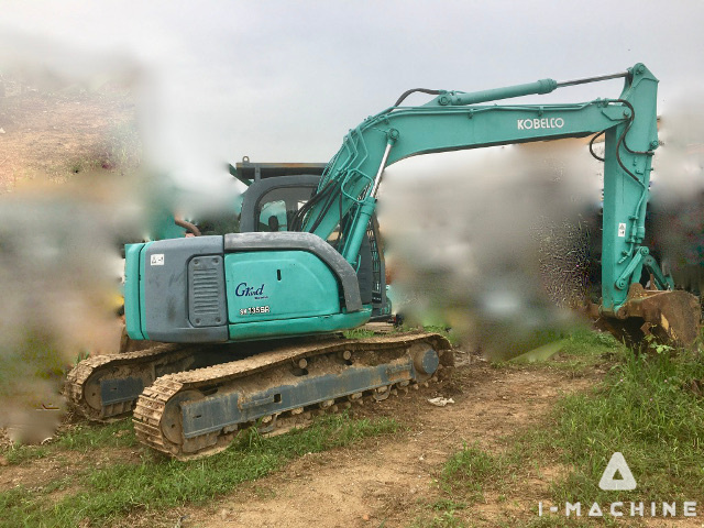 KOBELCO SK135SR