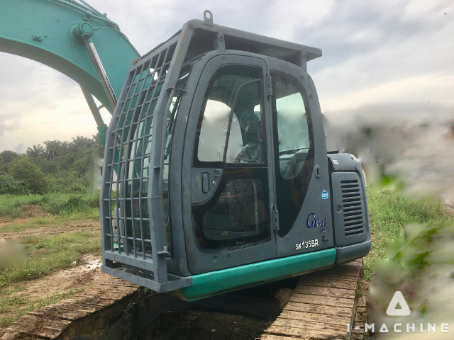 KOBELCO SK135SR