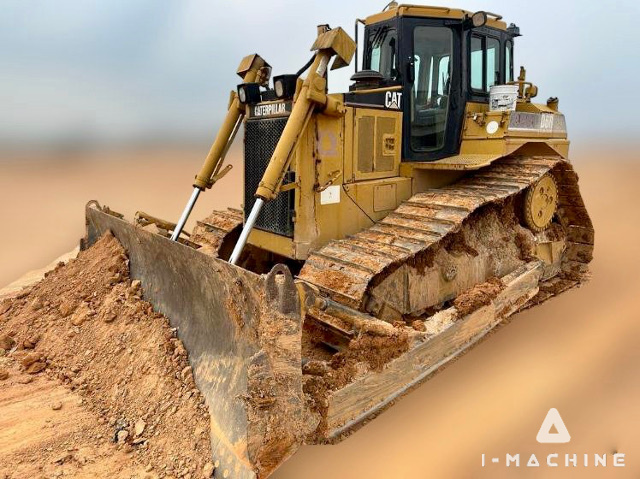 CATERPILLAR D6R