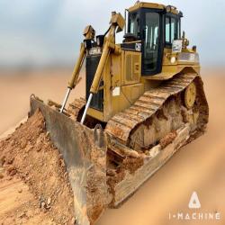 Bulldozers CATERPILLAR D6R Bulldozer MALAYSIA, JOHOR