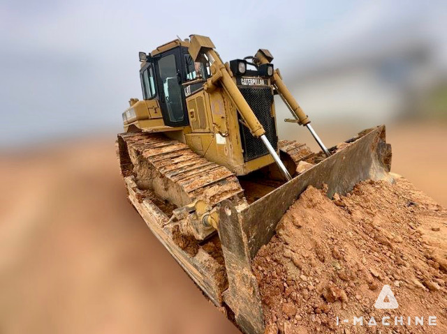 CATERPILLAR D6R