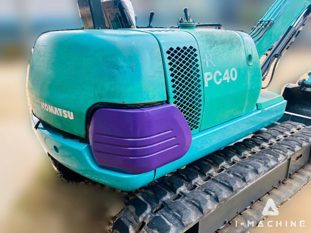 KOMATSU PC40-7