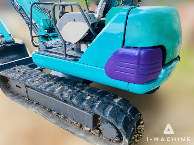 KOMATSU PC40-7