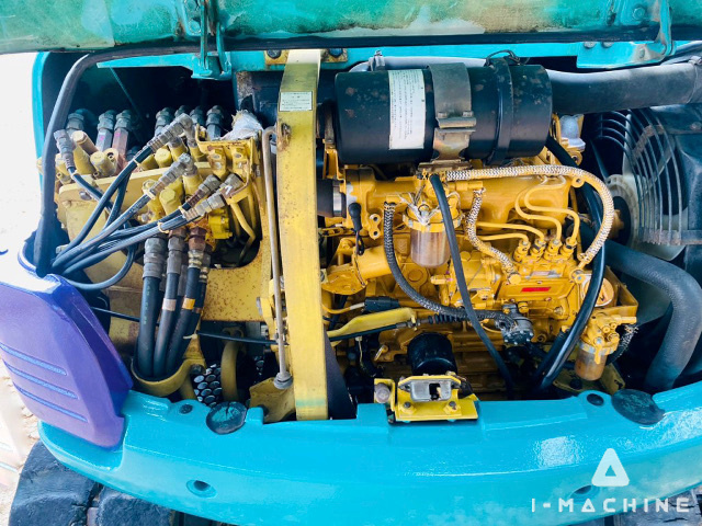 KOMATSU PC40-7
