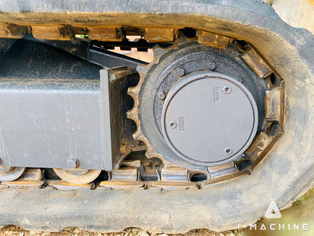KOMATSU PC40-7