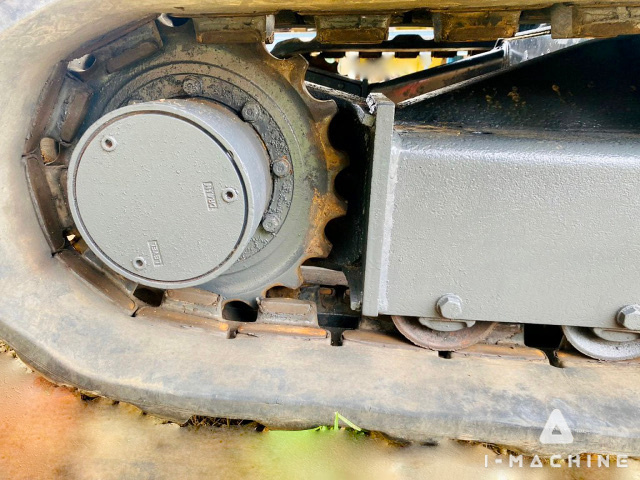 KOMATSU PC40-7