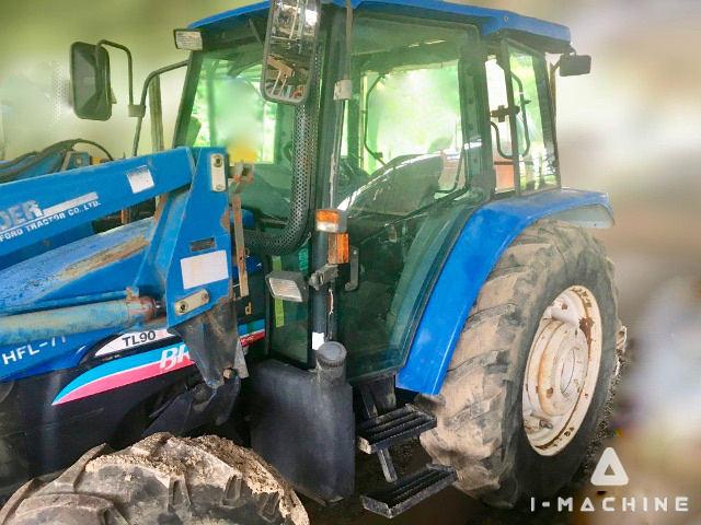 NEW HOLLAND TL90