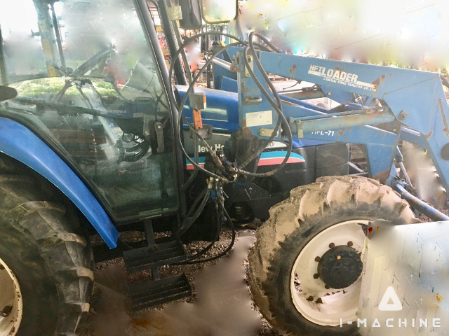 NEW HOLLAND TL90