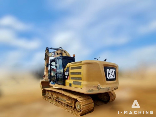 CATERPILLAR 320