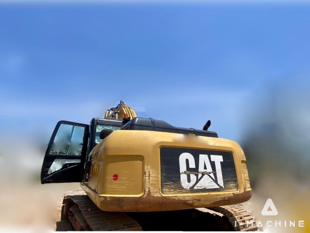 CATERPILLAR 330D2L
