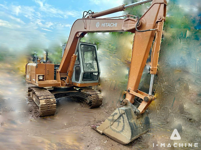 HITACHI EX60-1