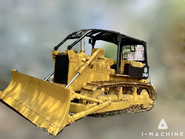 KOMATSU D70LE