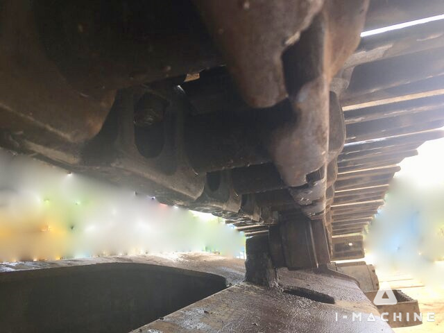 HITACHI ZX200LC
