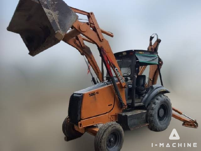 CASE 580 M1