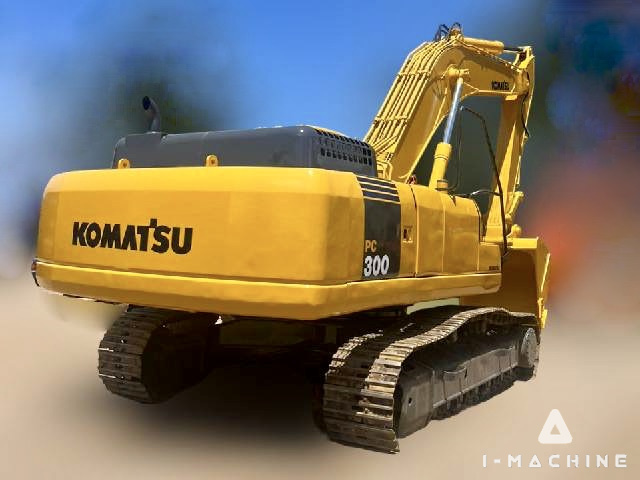 KOMATSU PC300-7