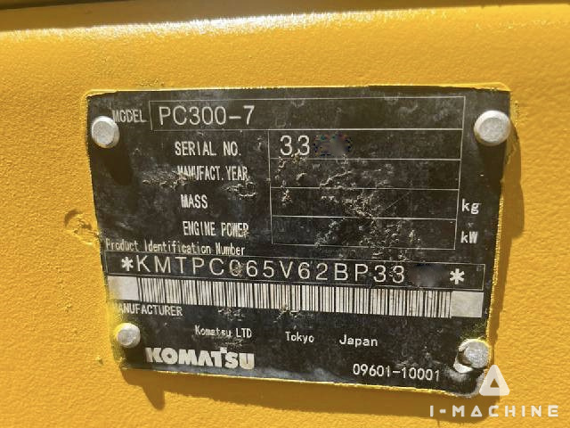 KOMATSU PC300-7