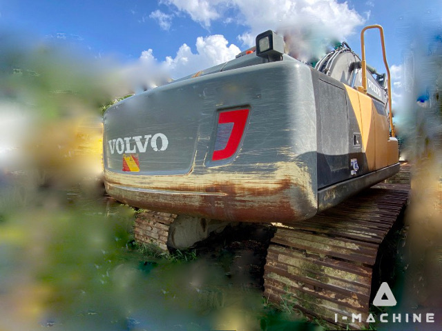 VOLVO EC210D