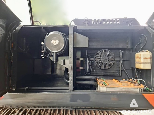 HITACHI ZX200-1