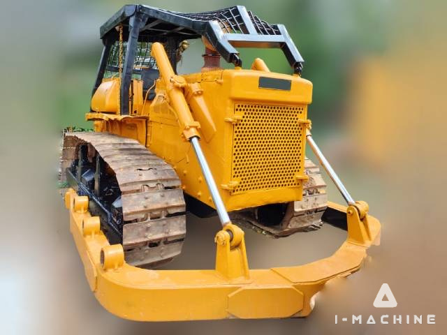 KOMATSU D60EM