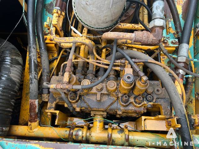 KOBELCO SK300-2