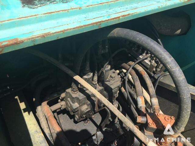 KOBELCO SK200-8