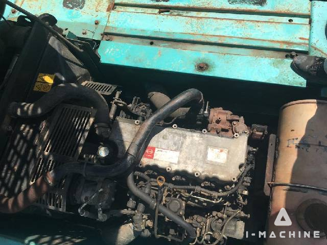 KOBELCO SK200-8