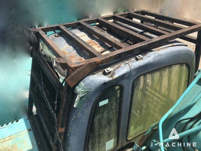 KOBELCO SK200-8