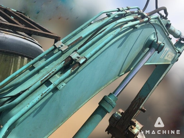 KOBELCO SK200-8