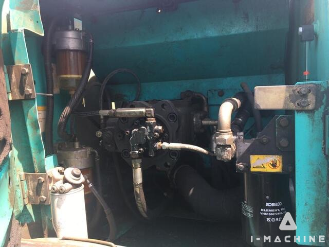 KOBELCO SK200-8