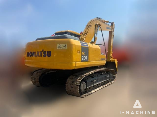 KOMATSU PC200-7