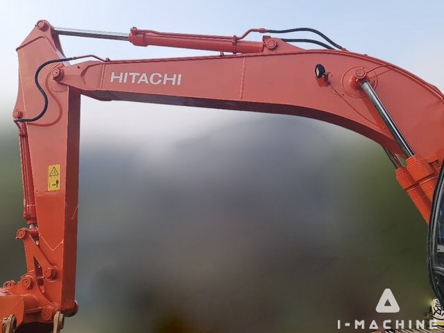 HITACHI EX200-5