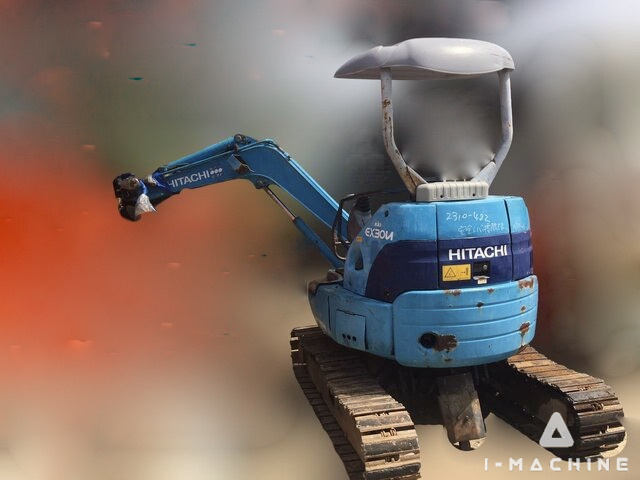 HITACHI EX30u