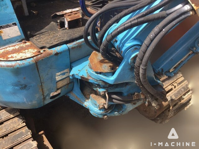 HITACHI EX30u