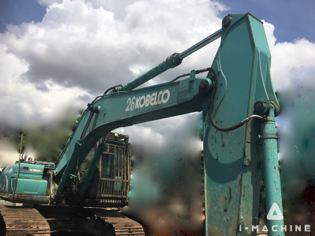 KOBELCO SK200-8