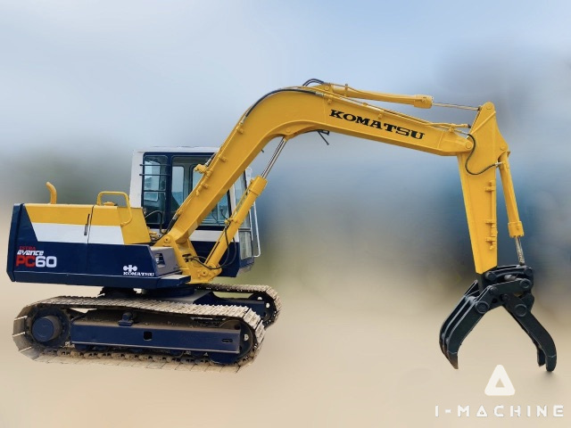 KOMATSU PC60-5