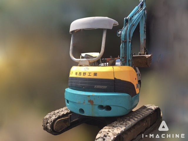 KUBOTA U30