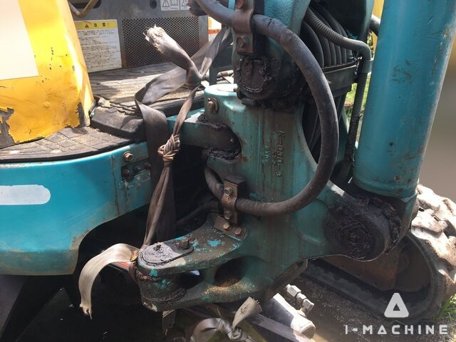 KUBOTA U30