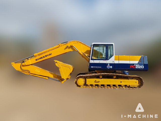 KOMATSU PC220-5