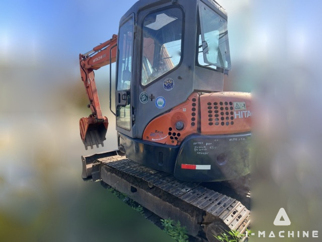 HITACHI ZX55UR