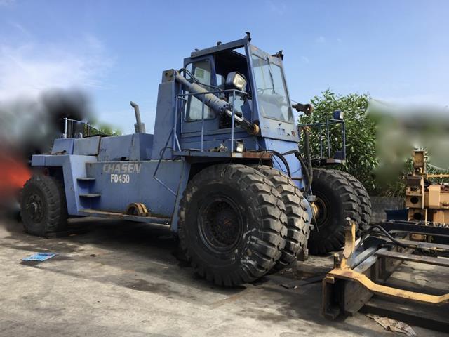 KOMATSU FD450